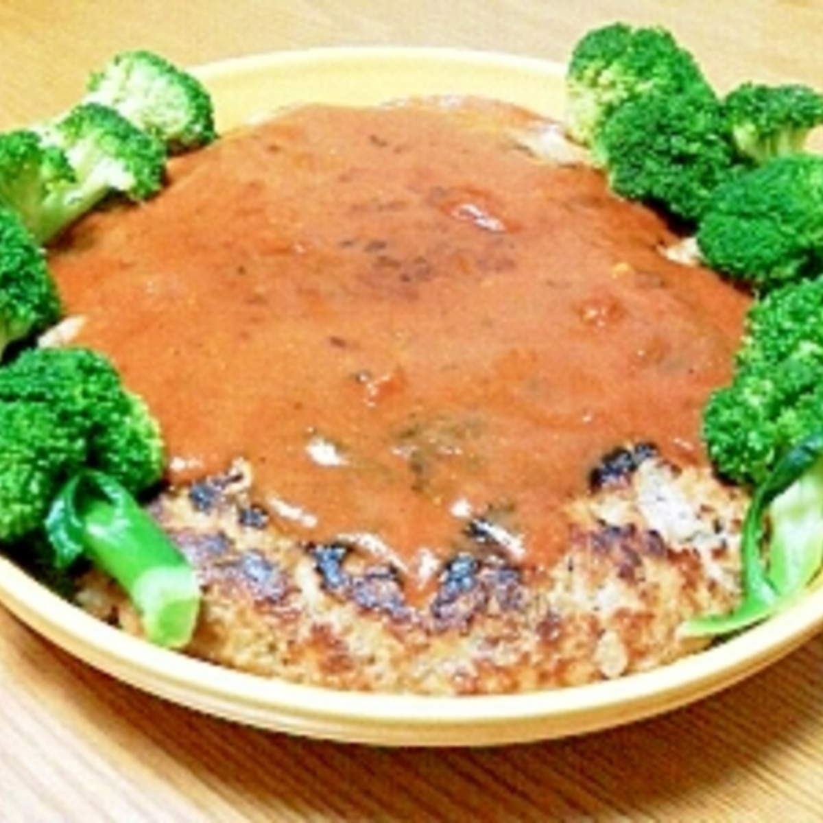 パーティーに使える デカ盛り 巨大 ハンバーグ レシピ 作り方 By ちゅろす1972 楽天レシピ パーティーに使える デカ盛り 巨大 ハンバーグ レシピ 作り方 By ちゅろす1972 楽天レシピ